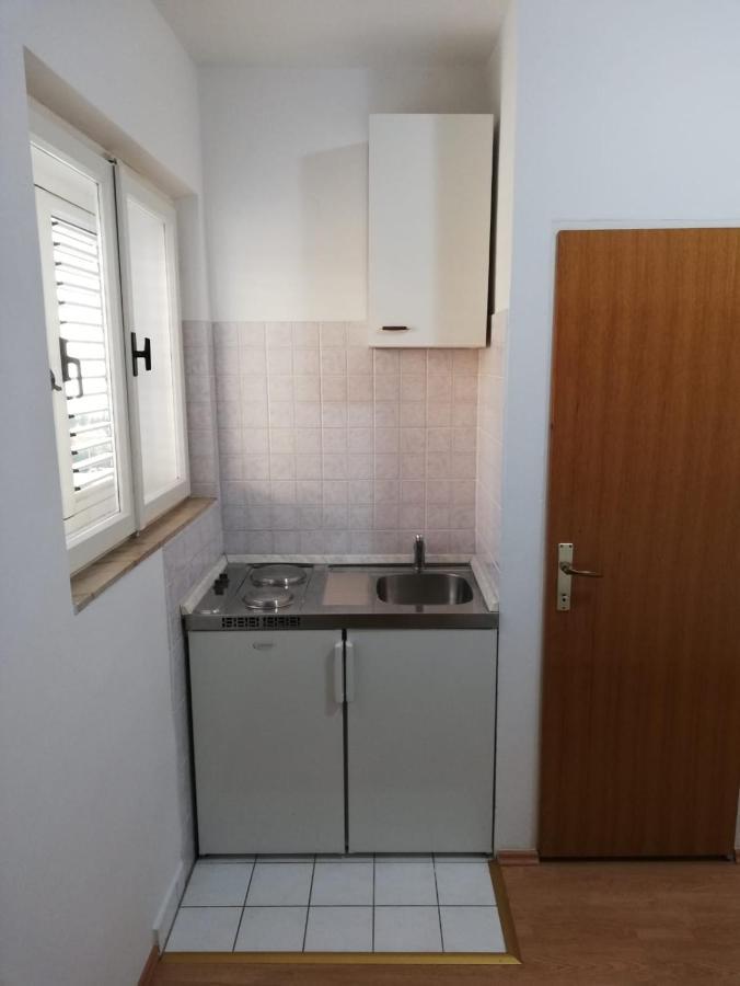 Apartment Za 2 Osobe- Lijana